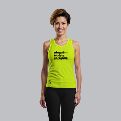 Regata Raceback Feminina - Ninguem é triste Correndo