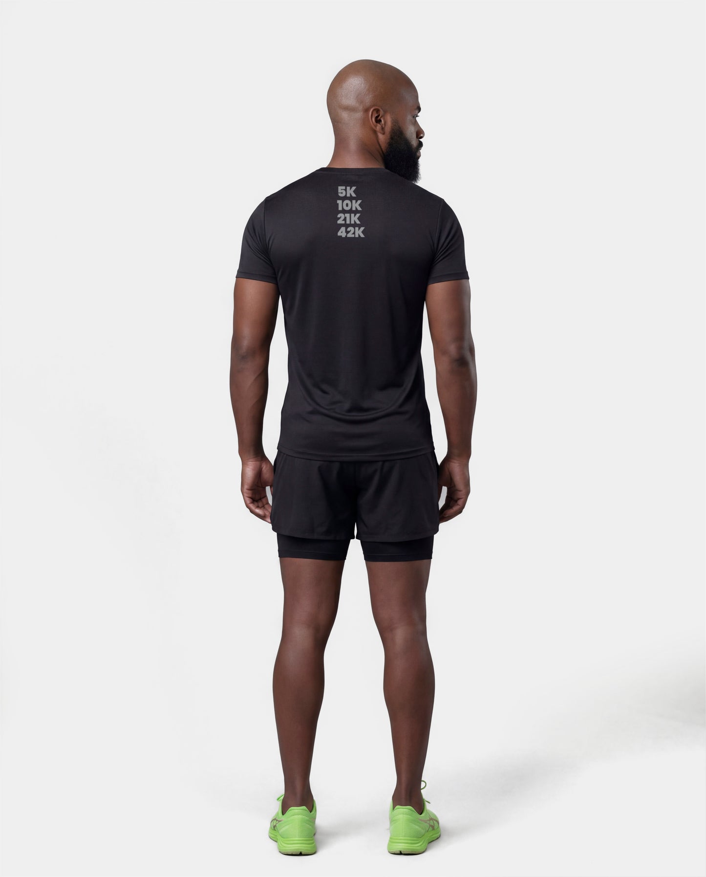 camiseta masculina - ninguem é triste correndo