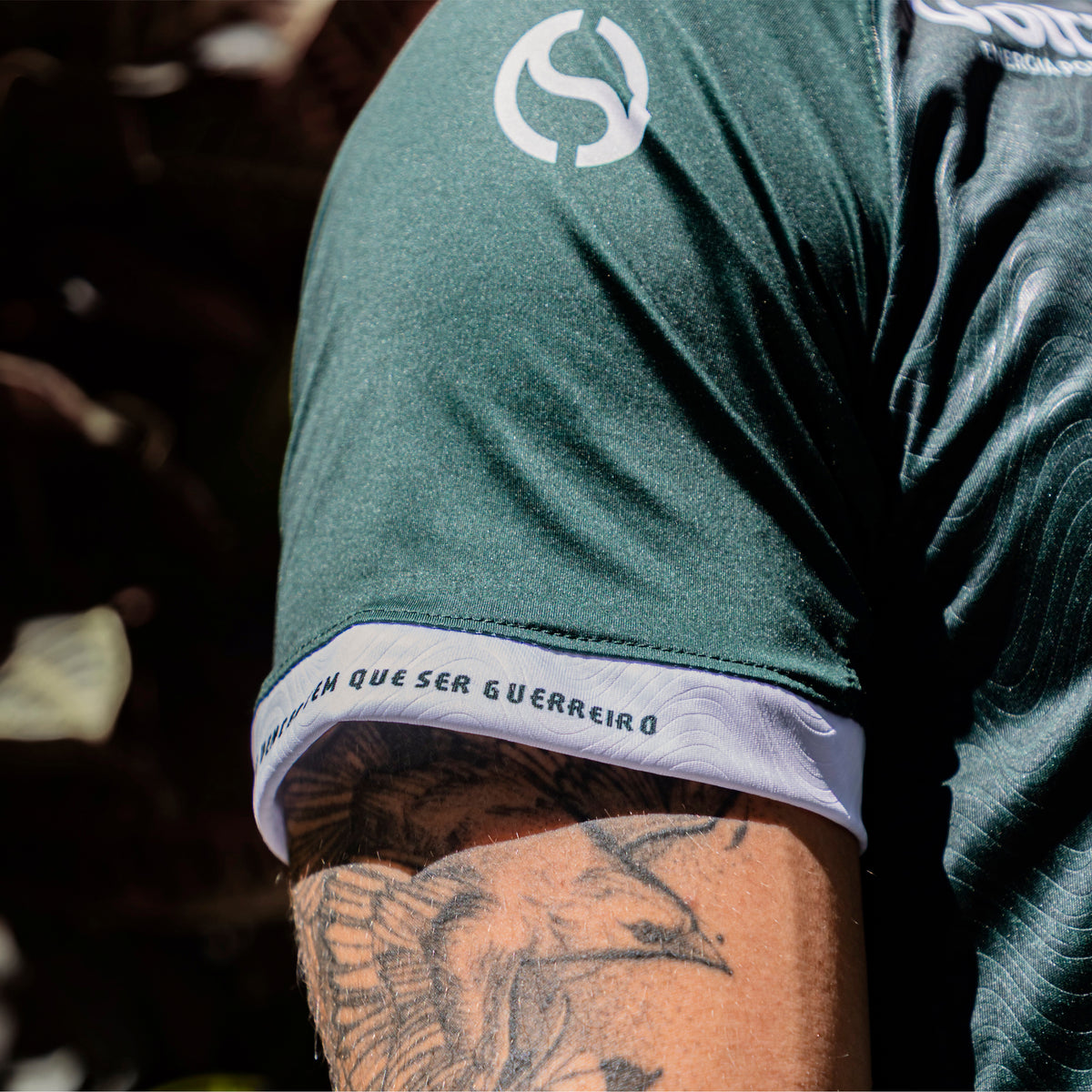 camiseta oficial saneago goiás vôlei 2026/2027 verde