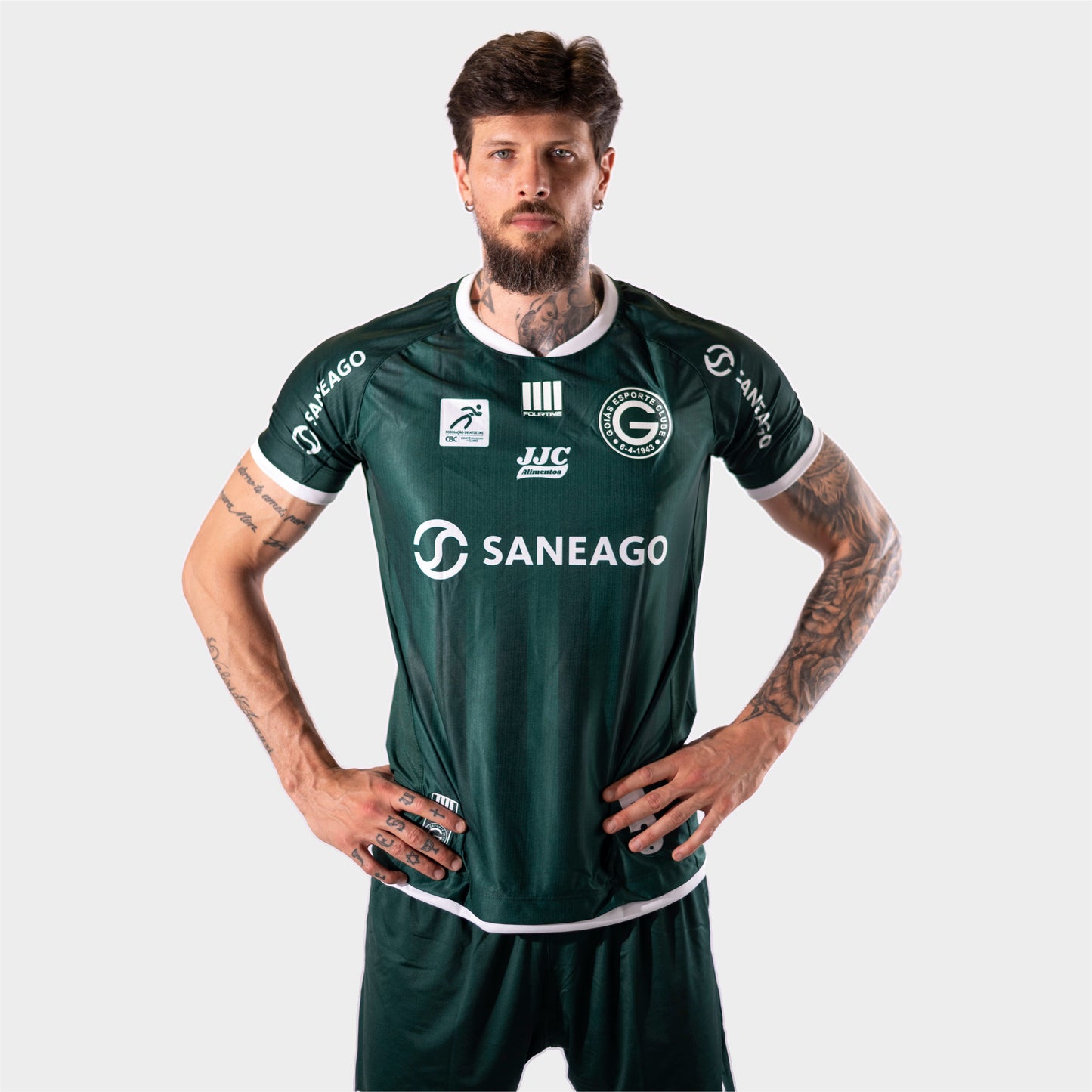camiseta oficial saneago goiás vôlei verde personalizado